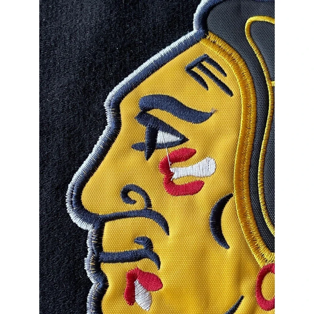 NHL Chicago Blackhawks Hockey Poncho Blanket Sweater EUC